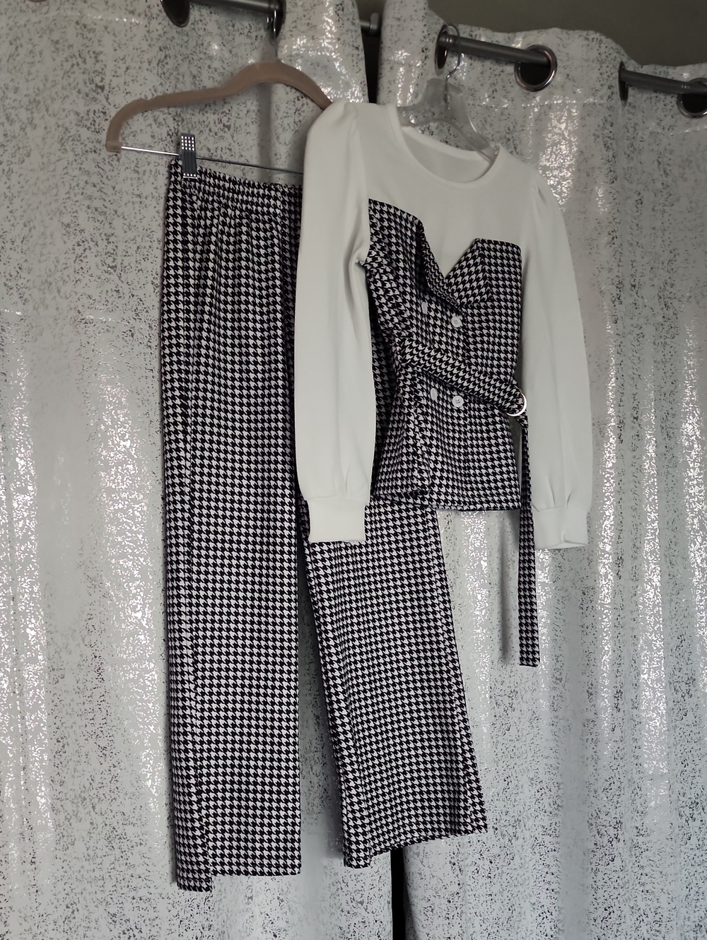 Houndstooth Two-Piece Pant Set 🤍🖤